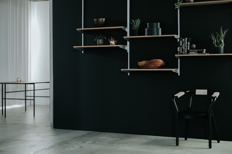 背景が豊富なのでアパレル撮影や対談・インタビュー撮影に最適