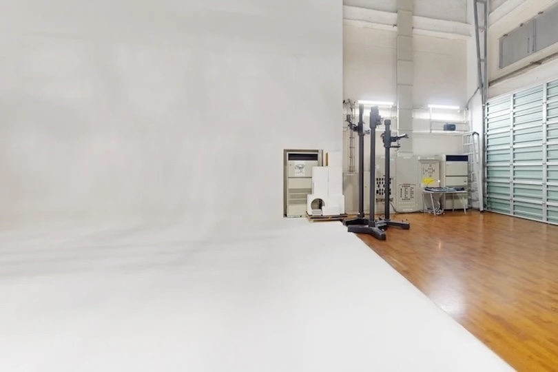 【studio01】テレビ局並みの高さ8m