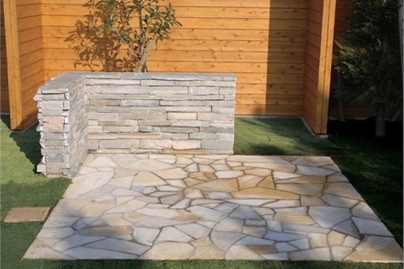 【studio08】石畳のスペース