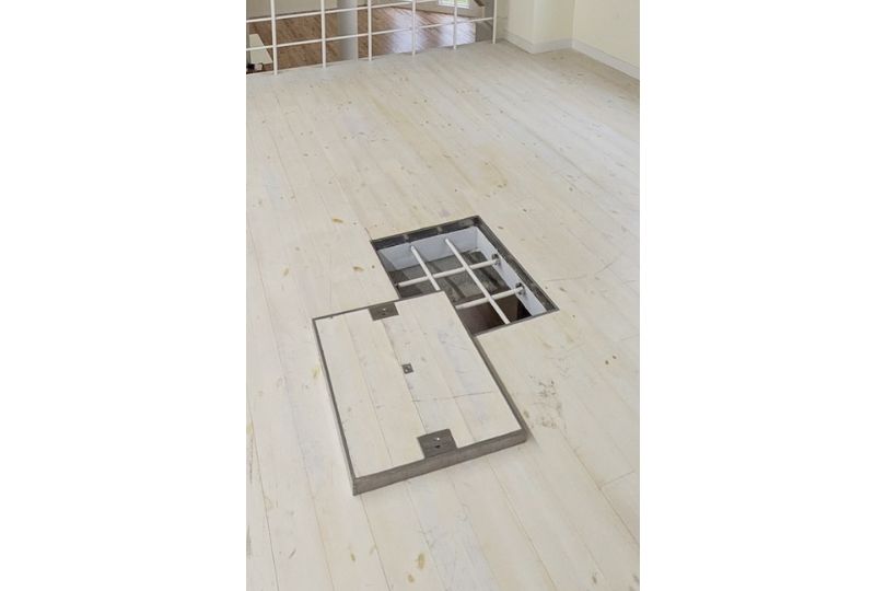 【studio02】2階ロフトからの俯瞰撮影が可能