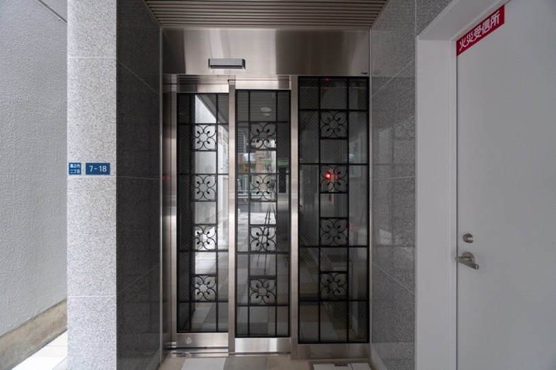 IKIDANE Residential Hotel 島之内