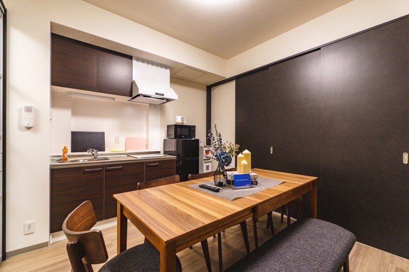 IKIDANE Residential Hotel 島之内