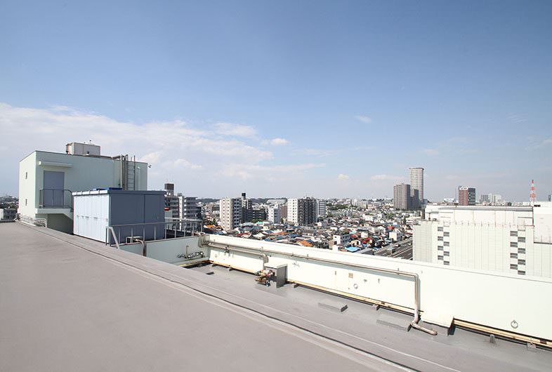 STORAGE A -ROOFTOP-