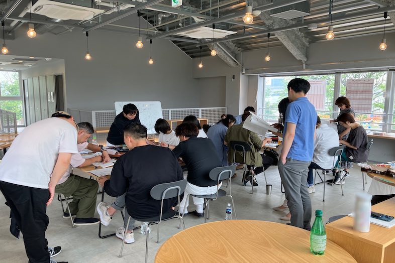 GOBLIN.晴海店｜ワークショップや会議シーンの撮影に