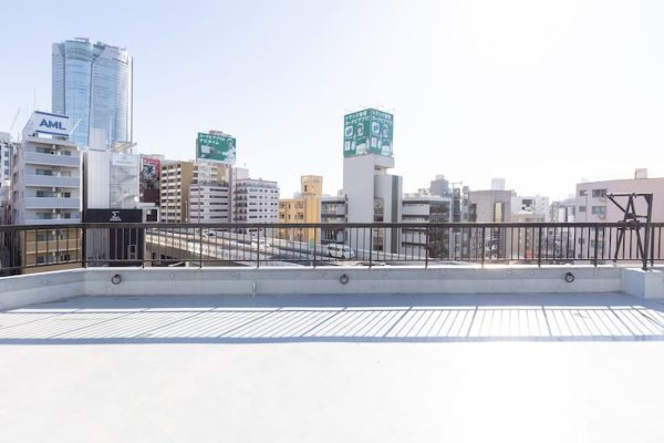 街を背景に撮影したい広告撮影などにおすすめ