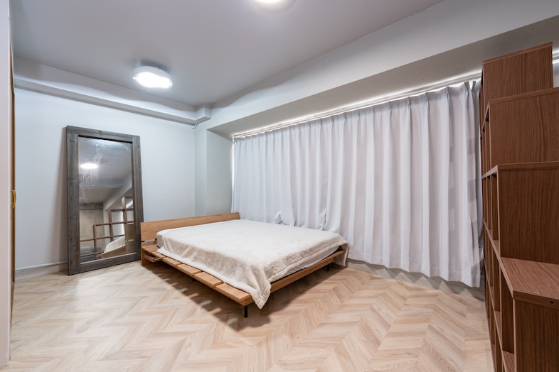 ベッドスペースは、カーテンで遮光することも可能