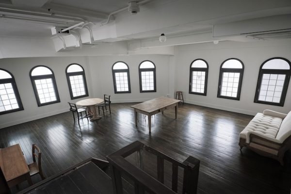 【4階】当時のままので姿で残されている昭和初期の個性的な建築様式を撮影利用可能