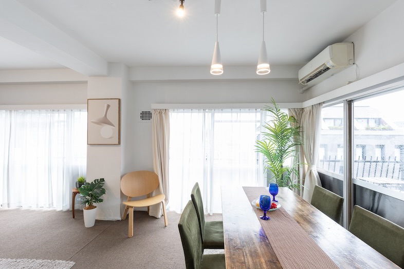 サロンラシーヌ｜室内はエアコン・水道も完備