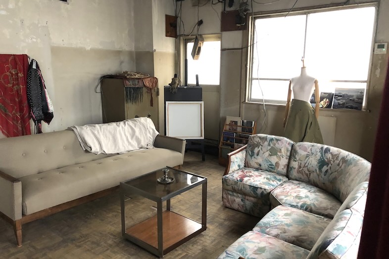 rope｜【2F】ビンテージ家具やアート作品が豊富