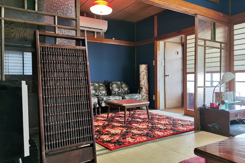 なでしこの花｜【2F】襖と欄間など情緒ある昭和レトロな雰囲気はドラマ・再現VTRなどにもおすすめ