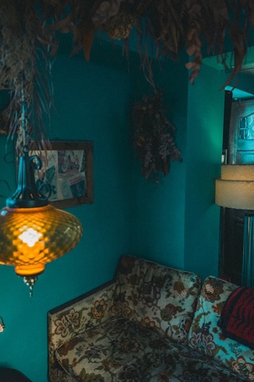 GOBLIN.池尻大橋BAR店｜店内には間接照明が豊富に揃うため雰囲気のある空気感を実現