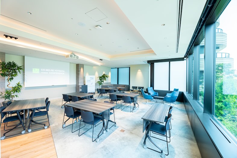 INFIELD / コモレ四谷タワーコンファレンス｜【STUDIO &LOUNGE】シンプルな空間であらゆるシーンを演出可