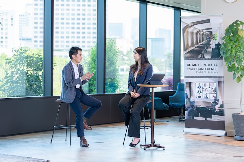 INFIELD / コモレ四谷タワーコンファレンス｜【STUDIO &LOUNGE】対談やインタビュー撮影イメージ