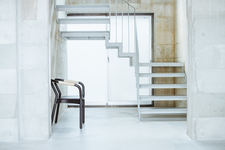 Blend Studio｜階段はシンプルではあるものの他にはないデザイン