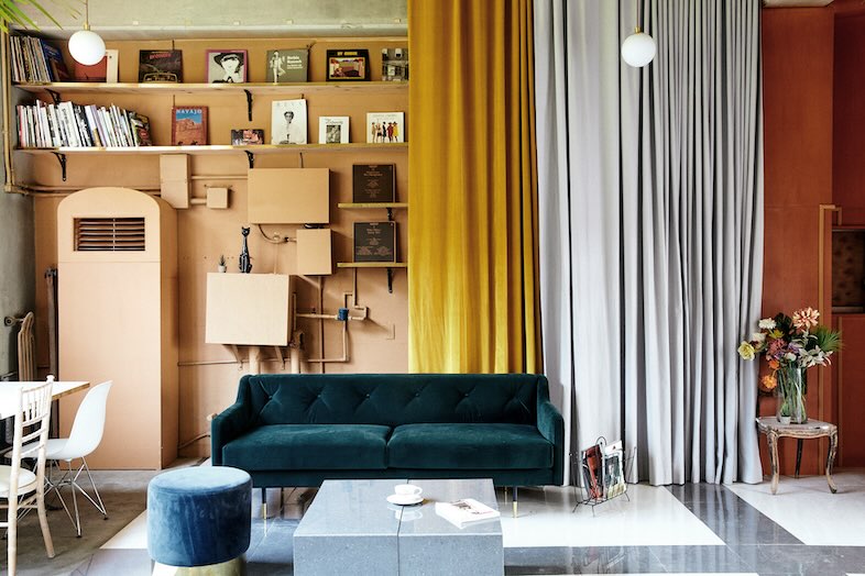 UC｜【1F】ブックシェルフ