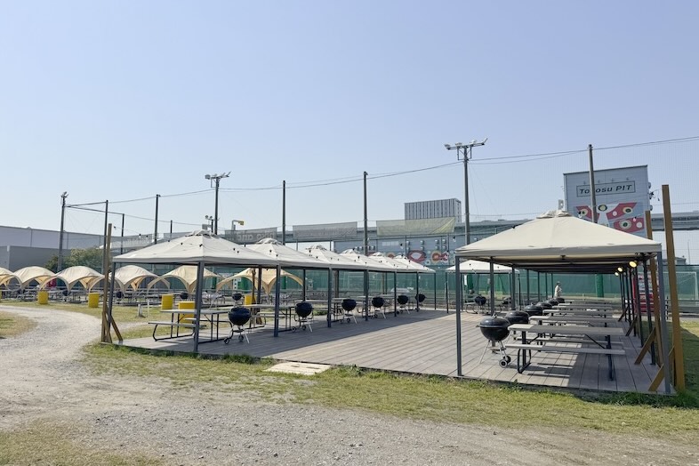 【FAMILY AREA】少人数のBBQ風景や貸切パーティーシーンの撮影に