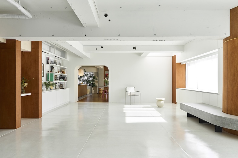 大規模な撮影が出来る100㎡以上のハウススタジオ