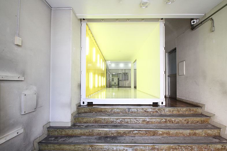品川 WAREHOUSE Konan ENTRANCE｜コンテナの入口