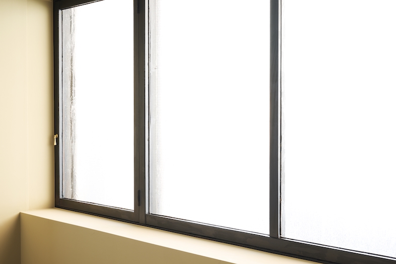 studio SPINDLE｜【WOOD FLOOR】自然光が豊富に入る空間