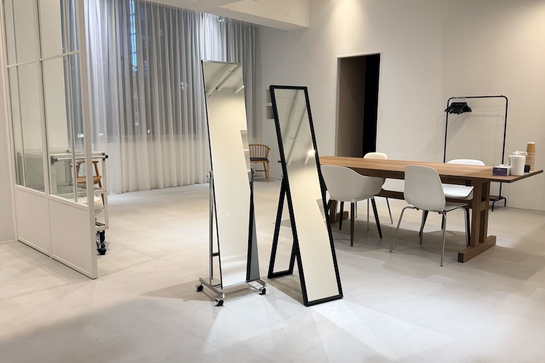 116 Studio AOYAMA｜姿見×2