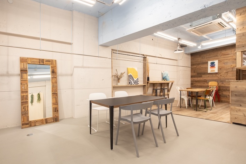 GOBLIN.北参道店｜打ち合わせ風景や対談シーンの撮影に