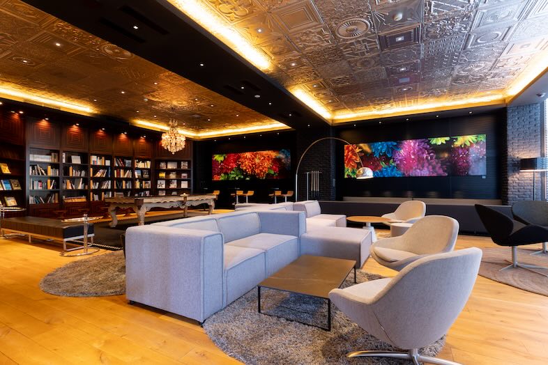 GOBLIN.お台場BLDG店 -LOUNGE-｜重厚感あふれる雰囲気