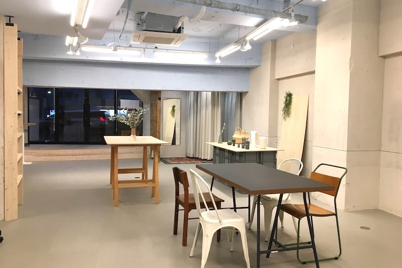 GOBLIN.北参道店｜夜の室内カット