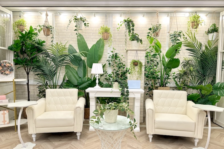 神南セレクトスペース｜グリーンが映えるセット組はサロン系やリラクゼーション系のイメージ撮影にぴったり
