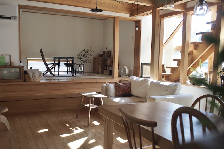 木のいえ kashiwa｜【1F】リビング横には小上がりの和室スペースもございます