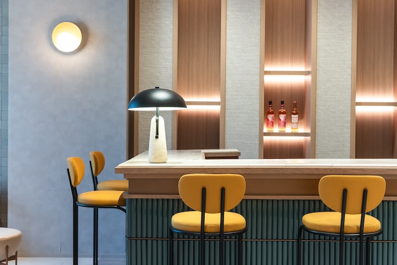 NEEDS表参道(旧 表参道TERRACE)｜ブライダル衣装の撮影におすすめ！庭やガーデンがある『撮影スタジオ』