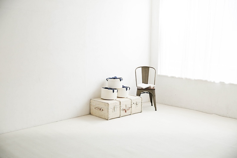 studio Slow自由が丘︎｜白壁・白床の背景で撮影できるスポットもあります