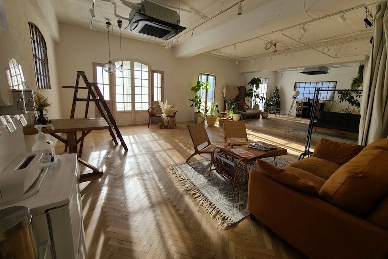 studio Ninie｜自然光が差し込むやさしい空間