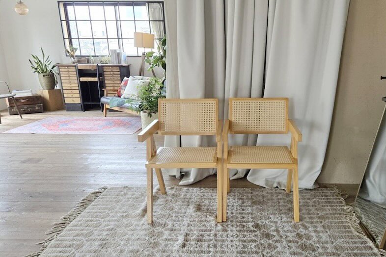 studio Ninie｜ラタン調のチェア