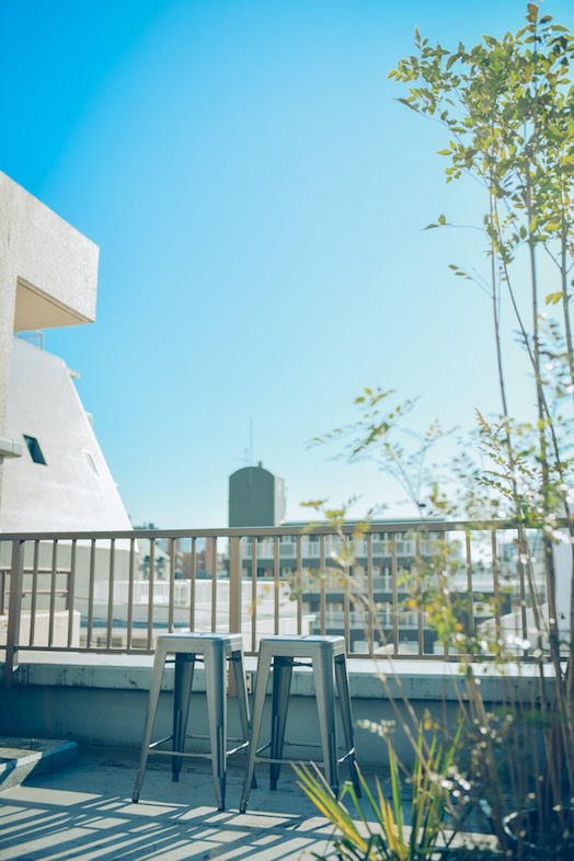 studio Ninie｜周辺の街並みを背景に撮影可能