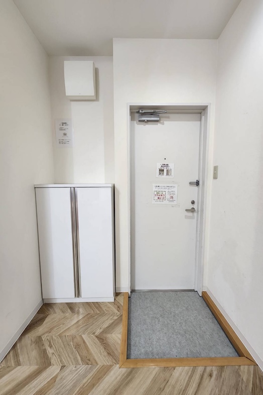 玄関内部