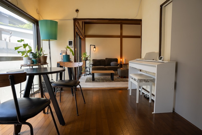 アトリエ翠雨｜【1F】DKには電子ピアノも有