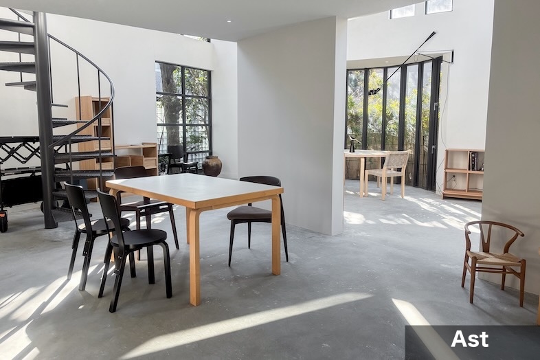 LIGHT BOX STUDIO NAKANO