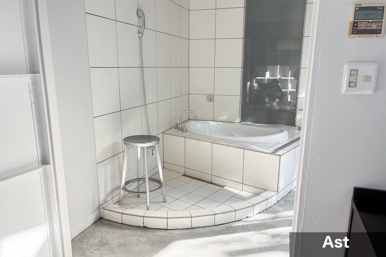 LIGHT BOX STUDIO NAKANO