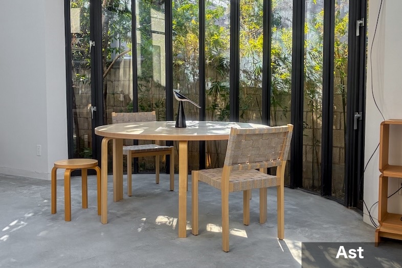 LIGHT BOX STUDIO NAKANO