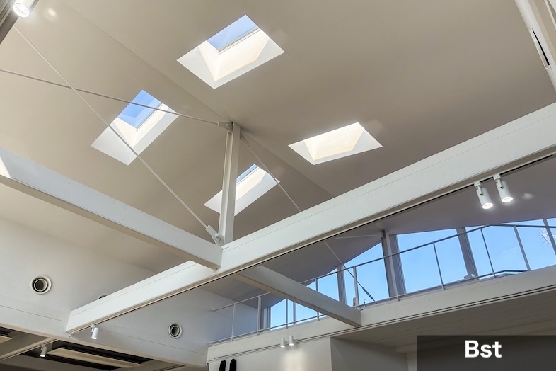 LIGHT BOX STUDIO NAKANO