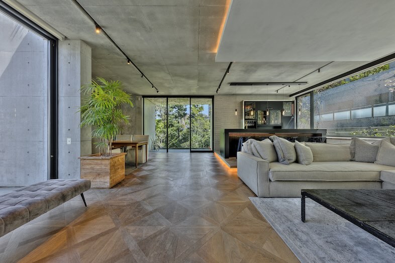 STUMP BASE 3F｜シックで高級感のあるカットも撮れる