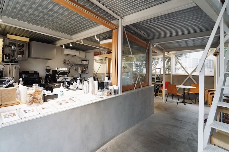 TOGO SHIMOKITAZAWA｜カウンター周辺は、カフェの仕込み風景やオーダー、日常会話のワンシーン撮影に