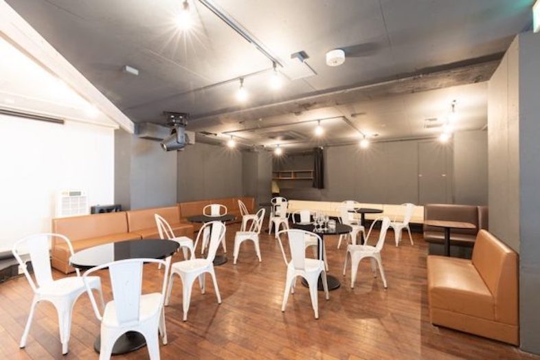 GOBLIN.池袋CAFE店｜レイアウトは自由に組めるため、セミナーや交流会、研修、親睦会などの多目的利用が叶う