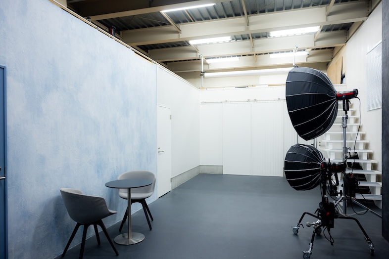 スタジオマド小岩｜【1F】1Fを撮影に使わないバックヤードプランもご用意