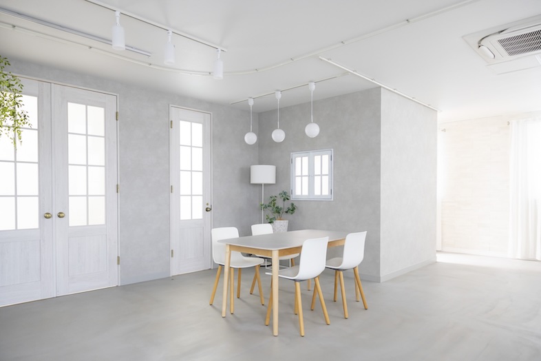 スタジオマド小岩｜【2F】窓越しライティングによる日没後の作例