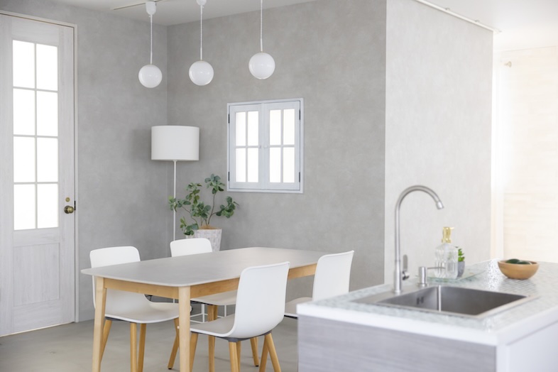 スタジオマド小岩｜【2F】窓越しライティングによる日没後の作例