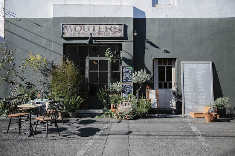 atelier NORA 大森｜【エントランス】広い外観とグリーン植栽