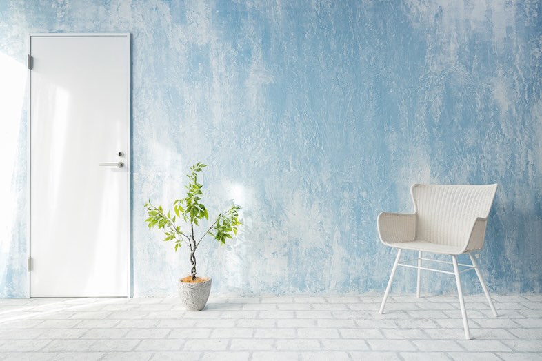 スタジオマド小岩｜【1F】白ドアがアクセントとなり、ライフスタイル・インタビュー撮影にもフィット