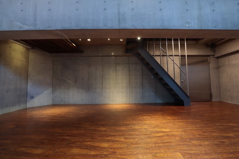建物の地下にあるので同録撮影も可能