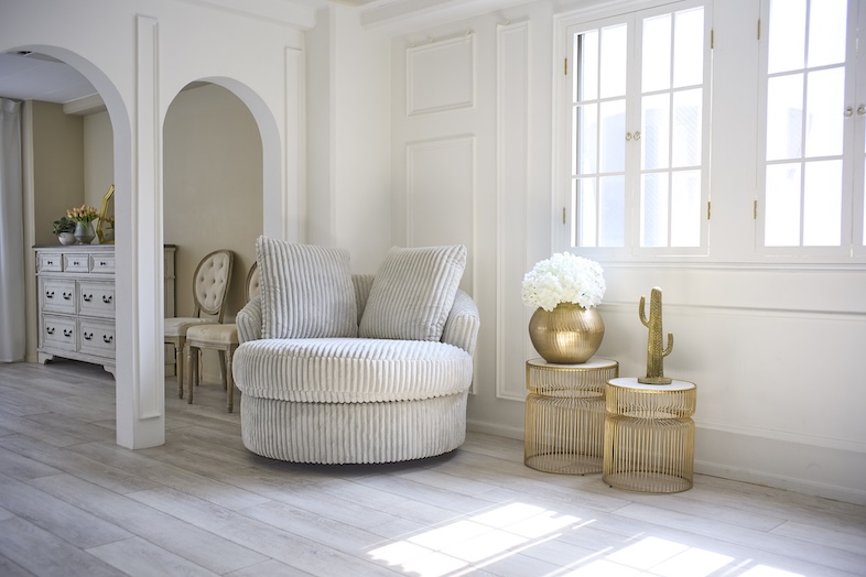 STUDIO Stella｜ヨーロピアンテイストのスタジオ特集｜EC・アパレル商品撮影におすすめ